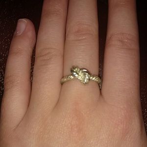 Knot Ring